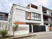 Brand New 3 Storey House and Lot in Greenwoods Executive...
