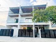 Brand New 3 Storey Triplex House and Lot For Sale in...