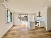 Brand New 3x2 in Alkimos!