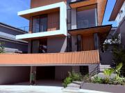 Brand New 4 Bedroom House and Lot McKinley Hill Fort...