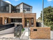 Brand New 4 bedroom Luxurious Home
