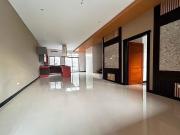 Brand new 5 Bedrooms Townhouse for sale in San Antonio...