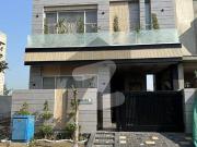 Brand New 5 Marla Lavish Bungalow for Rent in DHA Phase...