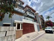 Brand New 5BR Townhouse with Courtyard & 3 Car Garage...