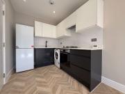 Brand New Apartment Fishponds Road, Wokingham RG41, 1...