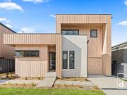 Brand New Architectural Masterpiece in Thirroul