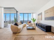 Brand New & Breathtaking Harbour View & Luxury Living &...