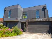 BRAND NEW BUILDING Student Accommodation 1 min walk to...