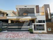 Brand New Designer House With 6 Bedrooms