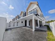 BRAND NEW END LOT 2 Storey Terrace Serenia AIORA Serenia...