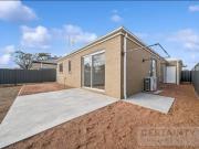 Modern Co Living Home – Brand New Ensuited Room, $325...