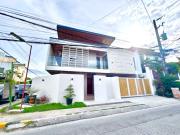 BRAND NEW EXTYRAVAGANT DESIGN CORNER HOUSE W/ POOL FOR...