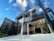 Brand New & Full Basement House For Sale In DHA Phase 1...
