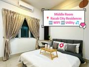 Brand New Fully Furnished Middle Room • Move In Ready •...