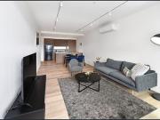 Brand New Furnished Apartment – Walk to Melbourne Uni,...