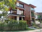 BRAND NEW HOUSE FOR SALE in Mckinley Hill Vill...