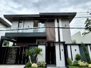 Brand New House with Narra floorings in Bayanihan...