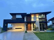 Brand New House with Overlooking View in Sun Valley...