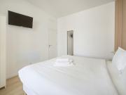 Brand new Luxurious Room in Town Center