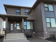 Brand New Luxury 3BR+2.5 Baths Duplex in ClearWater...