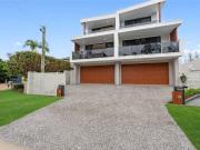 Brand New Luxury Duplex Just 50 metres to the Broadwater
