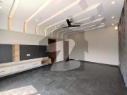 Brand New Luxury House Overseas Sector 10 Marla Double...
