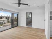 Brand New Luxury Living – Spacious Double Storey Family...