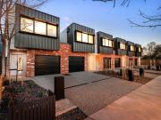 Brand New Luxury Townhouses in the Heart of Albury...