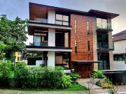 McKinley Hill Village 5 Bedroom Brand New House and Lot...