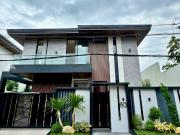 Brand New Modern 5 Bedroom House for Sale at BF Homes...