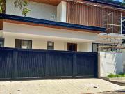 Brand New Modern 5BR House for Sale in Acropolis...