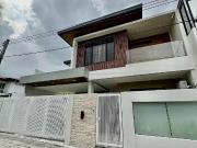 Brand New Modern Contemporary House and Lot For Sale!