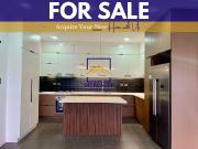 Brand New Modern Contemporary House For Sale with 5...