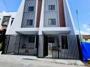 Brand new Modern Design 3 Storey Triplex in Katarungan,...