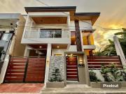 Brand New Modern High Ceiling House and Lot For Sale...