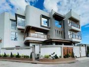 Brand New Modern House and Lot in Greenwoods Executive...