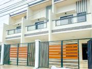 BRAND NEW MODERN TOWNHOUSE FOR SALE IN PILAR VILLAGE LAS...