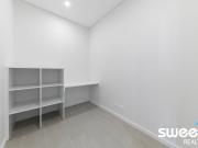 Brand New One Bedroom + Study Home