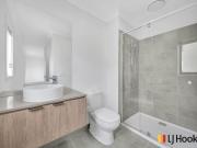 Brand new park facing townhouse