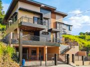 Brand New Parkridge Estate Valley Golf House and Lot for...