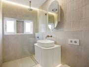 Brand New Renovation – 3 Bedroom Apartment in Prime... Brand New Renovation – 3 Bedroom Apartment in Prime...