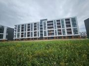 Brand New Spacious 2 Bedroom/ 2 Bathroom Top Floor...