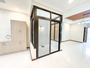 Brand New Spacious House and Lot For Sale in BF RESORT...