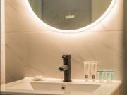 New studio fully furnished within 10min walking to...