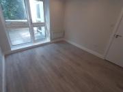 Brand New Studio With Balcony Access, London NW2