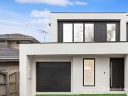 Brand New! Stunning 4 Bedroom Family Home in Bentleigh East