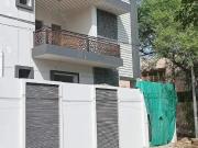 Brand New Townhouse For Sale In Pechs Very Near To Tariq...