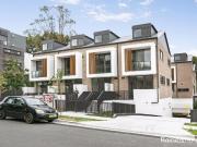 Brand New Townhouse ready to move