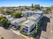 brand new tri level townhouse