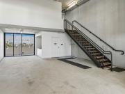 BRAND NEW WAREHOUSE/OFFICE/SHOWROOM, POPULAR LOCATION